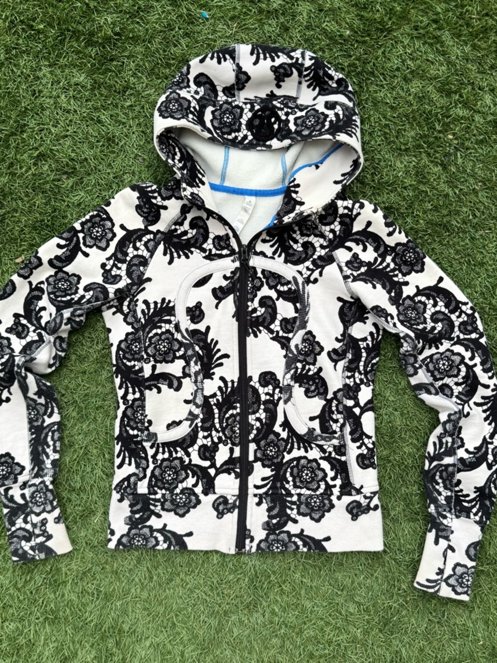 Lululemon 4 Laceoflage Black and polar white scuba stretch hoodie 4